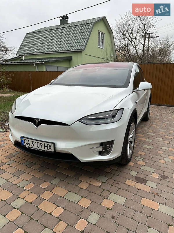 Внедорожник / Кроссовер Tesla Model X 2020 в Черкассах