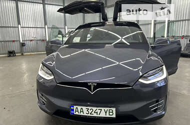 Внедорожник / Кроссовер Tesla Model X 2018 в Киеве