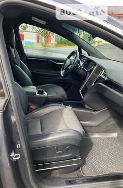 Внедорожник / Кроссовер Tesla Model X 2017 в Киеве