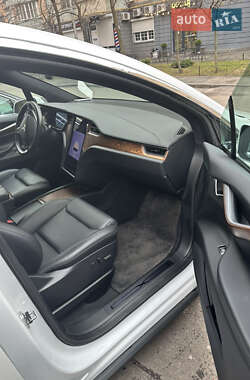 Внедорожник / Кроссовер Tesla Model X 2020 в 