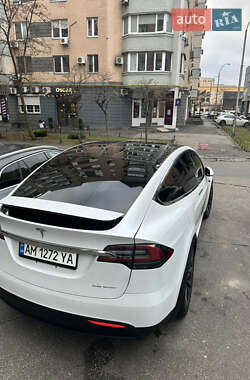 Внедорожник / Кроссовер Tesla Model X 2020 в 