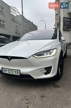 Внедорожник / Кроссовер Tesla Model X 2020 в 