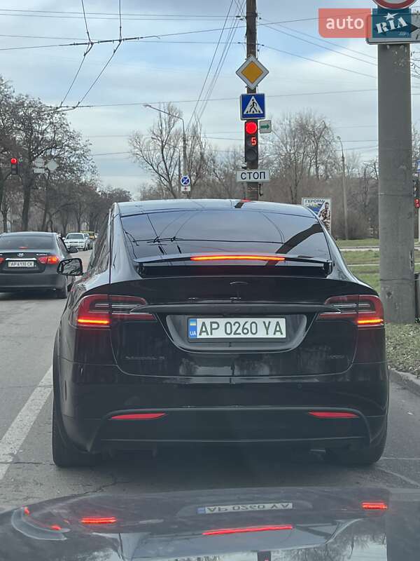 Позашляховик / Кросовер Tesla Model X 2017 в Запоріжжі