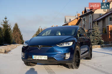 Внедорожник / Кроссовер Tesla Model X 2017 в Днепре