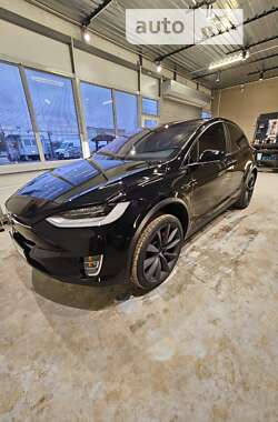 Позашляховик / Кросовер Tesla Model X 2019 в Дніпрі