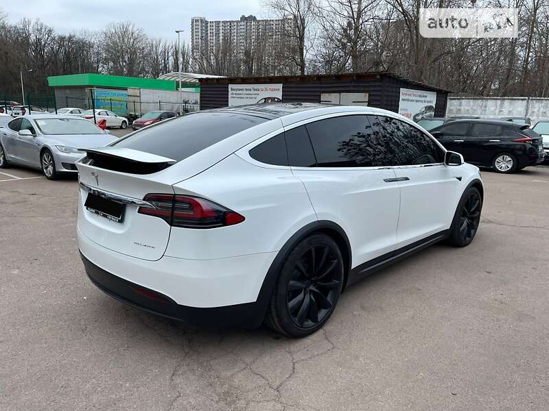 Позашляховик / Кросовер Tesla Model X 2020 в Дніпрі