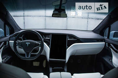 Внедорожник / Кроссовер Tesla Model X 2020 в Днепре