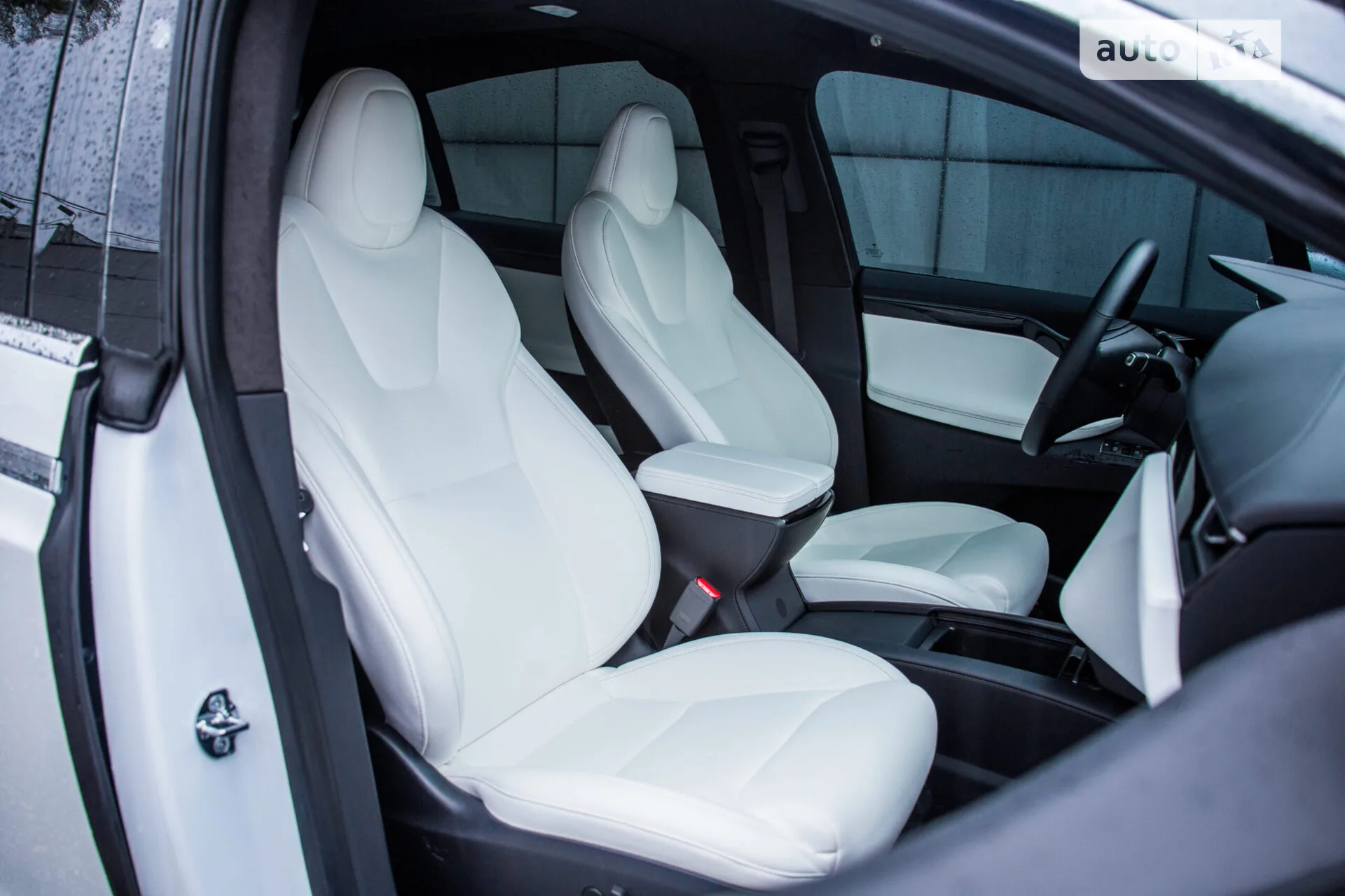 2020 Tesla Model X - мініатюра 24