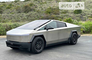 Внедорожник / Кроссовер Tesla Model X 2024 в 