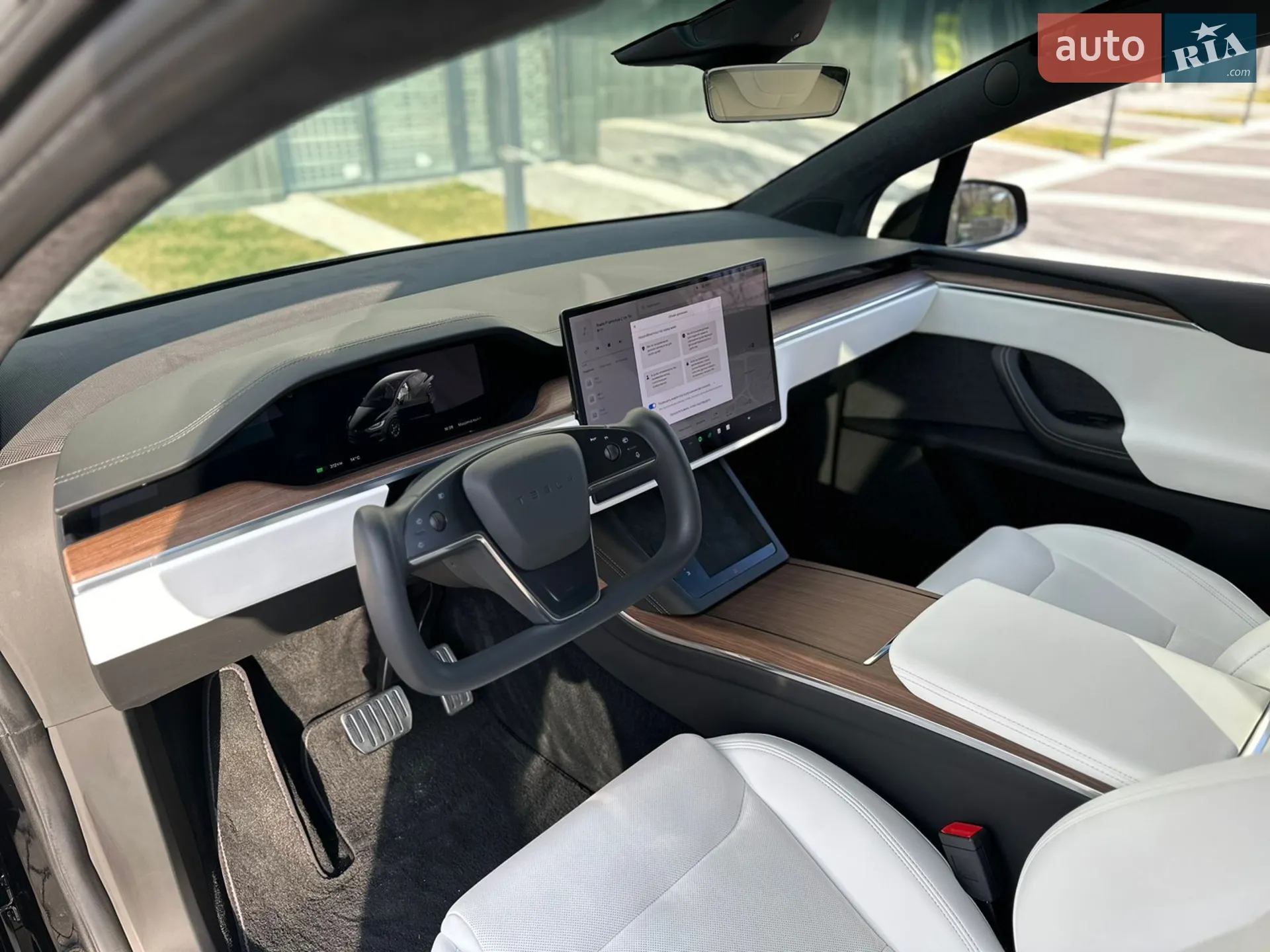 2023 Tesla Model X - мініатюра 14