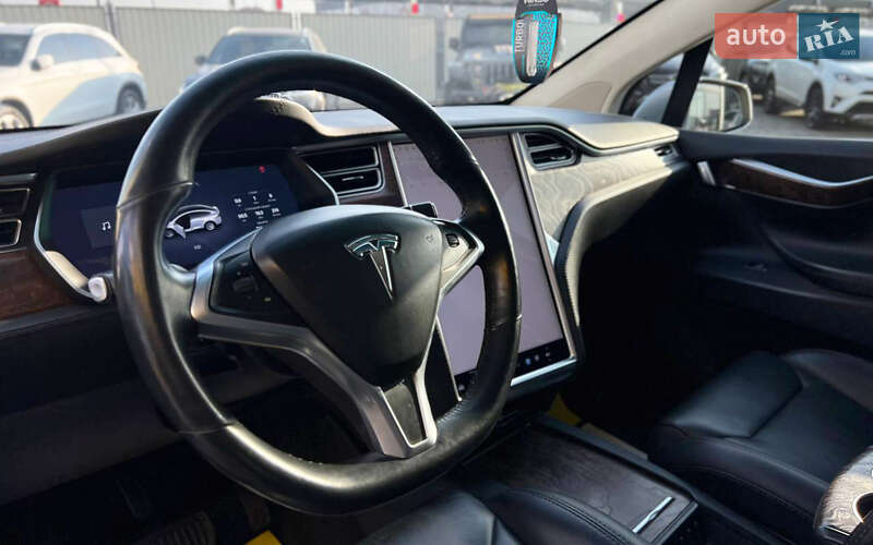 Внедорожник / Кроссовер Tesla Model X 2018 в Мукачево