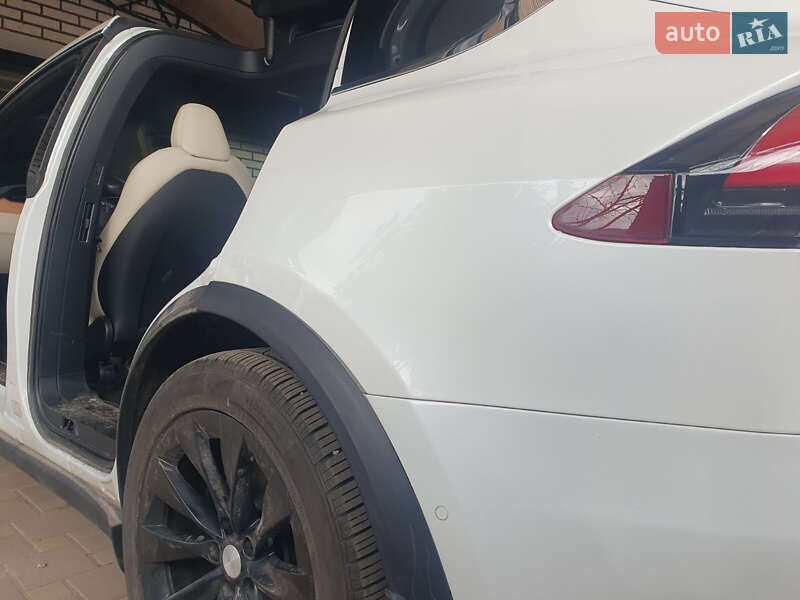 Внедорожник / Кроссовер Tesla Model X 2019 в Запорожье фото 8 Внедорожник / Кроссовер Tesla Model X 2019 в Запорожье