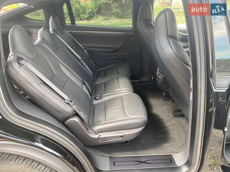 Внедорожник / Кроссовер Tesla Model X 2017 в Киеве