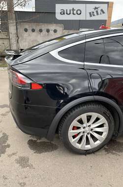 Позашляховик / Кросовер Tesla Model X 2018 в Вишгороді