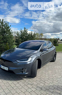 Внедорожник / Кроссовер Tesla Model X 2019 в Львове