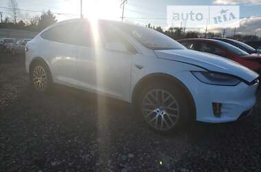 Внедорожник / Кроссовер Tesla Model X 2020 в Черновцах