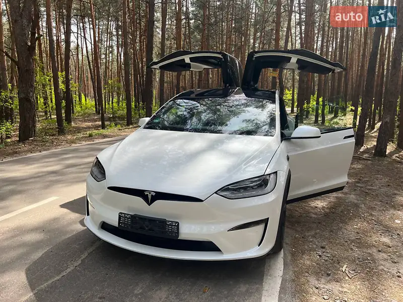 Tesla Model X