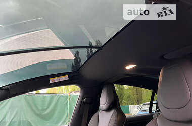 Позашляховик / Кросовер Tesla Model X 2017 в Луцьку