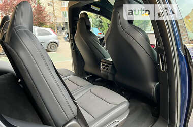 Позашляховик / Кросовер Tesla Model X 2017 в Луцьку