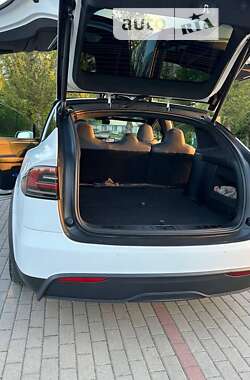 Внедорожник / Кроссовер Tesla Model X 2022 в Ивано-Франковске