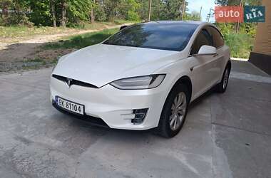 Внедорожник / Кроссовер Tesla Model X 2018 в 