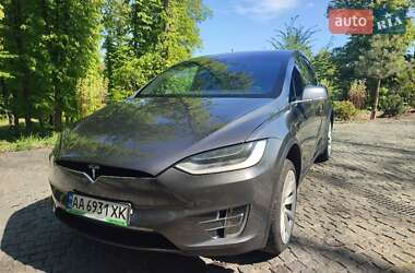 Внедорожник / Кроссовер Tesla Model X 2016 в 