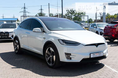 Внедорожник / Кроссовер Tesla Model X 2019 в Черновцах