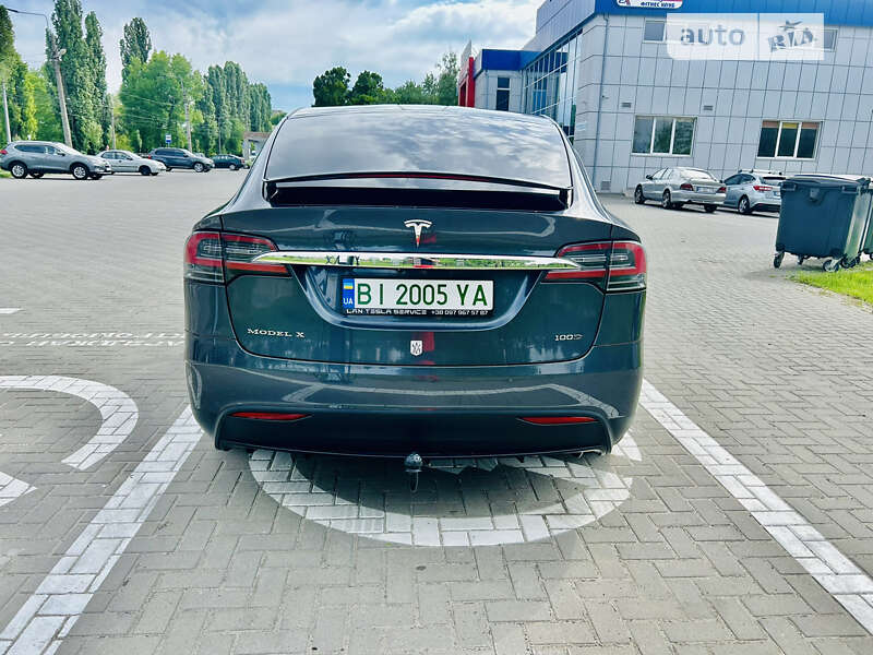 Внедорожник / Кроссовер Tesla Model X 2017 в Кременчуге
