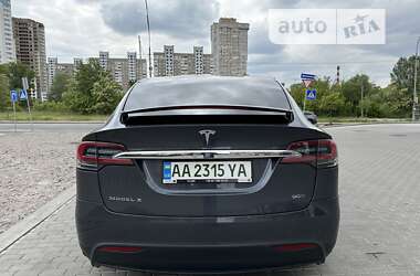 Позашляховик / Кросовер Tesla Model X 2016 в Києві