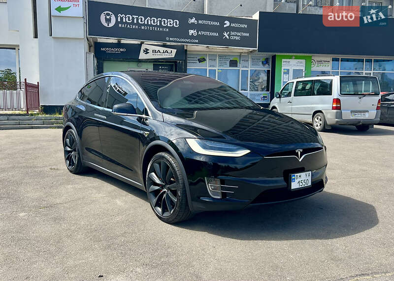 Tesla Model X 2020