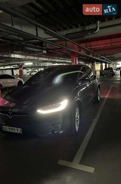 Внедорожник / Кроссовер Tesla Model X 2017 в Киеве