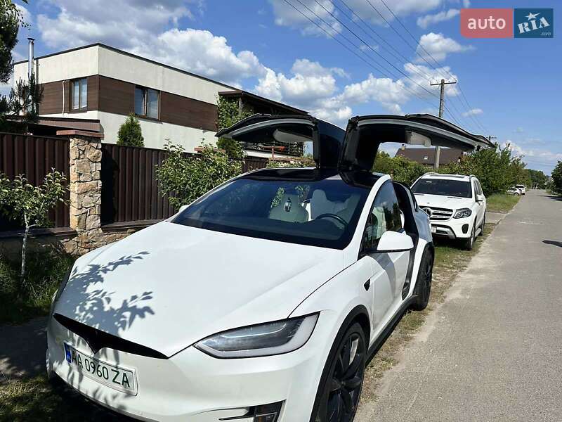 Внедорожник / Кроссовер Tesla Model X 2018 в Киеве фото 2 Внедорожник / Кроссовер Tesla Model X 2018 в Киеве
