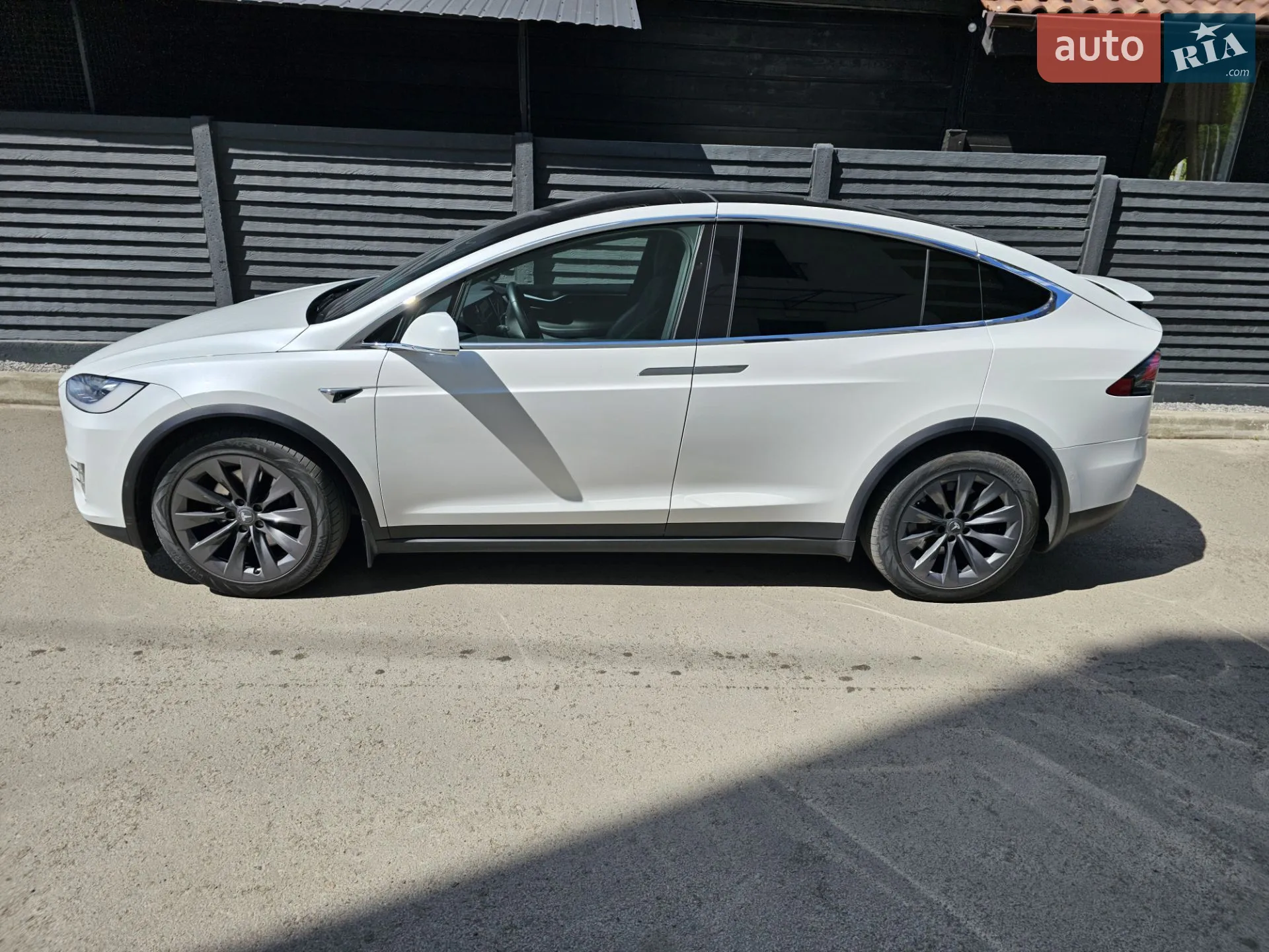 2018 Tesla Model X - мініатюра 15