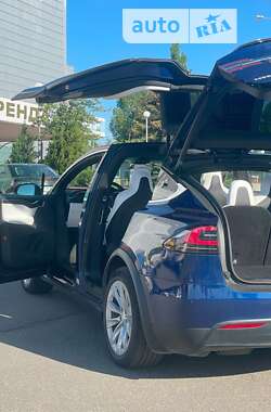 Внедорожник / Кроссовер Tesla Model X 2017 в Киеве