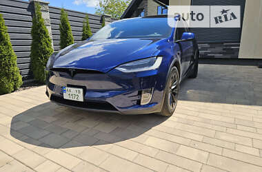 Внедорожник / Кроссовер Tesla Model X 2019 в Киеве