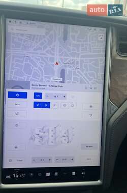 Внедорожник / Кроссовер Tesla Model X 2019 в Киеве