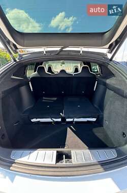 Внедорожник / Кроссовер Tesla Model X 2018 в 