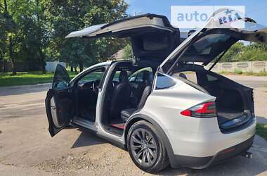 Внедорожник / Кроссовер Tesla Model X 2018 в Каменском