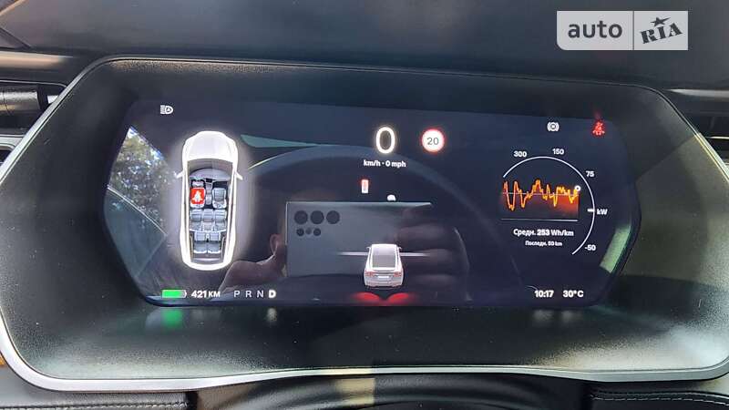 Позашляховик / Кросовер Tesla Model X 2018 в Кам'янському