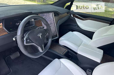 Позашляховик / Кросовер Tesla Model X 2019 в Дніпрі