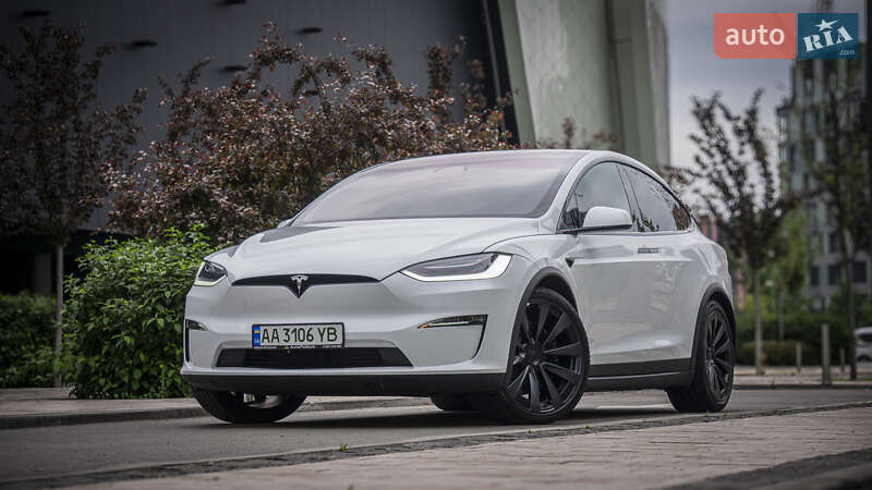 Внедорожник / Кроссовер Tesla Model X 2022 в Киеве