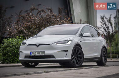 Позашляховик / Кросовер Tesla Model X 2022 в 