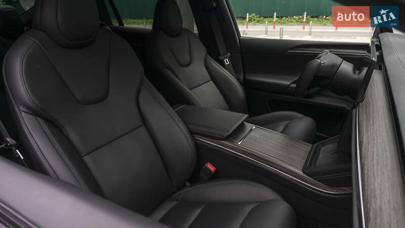 Позашляховик / Кросовер Tesla Model X 2022 в Києві фото 37 Позашляховик / Кросовер Tesla Model X 2022 в Києві