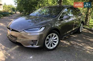 Позашляховик / Кросовер Tesla Model X 2016 в Києві фото Позашляховик / Кросовер Tesla Model X 2016 в Києві