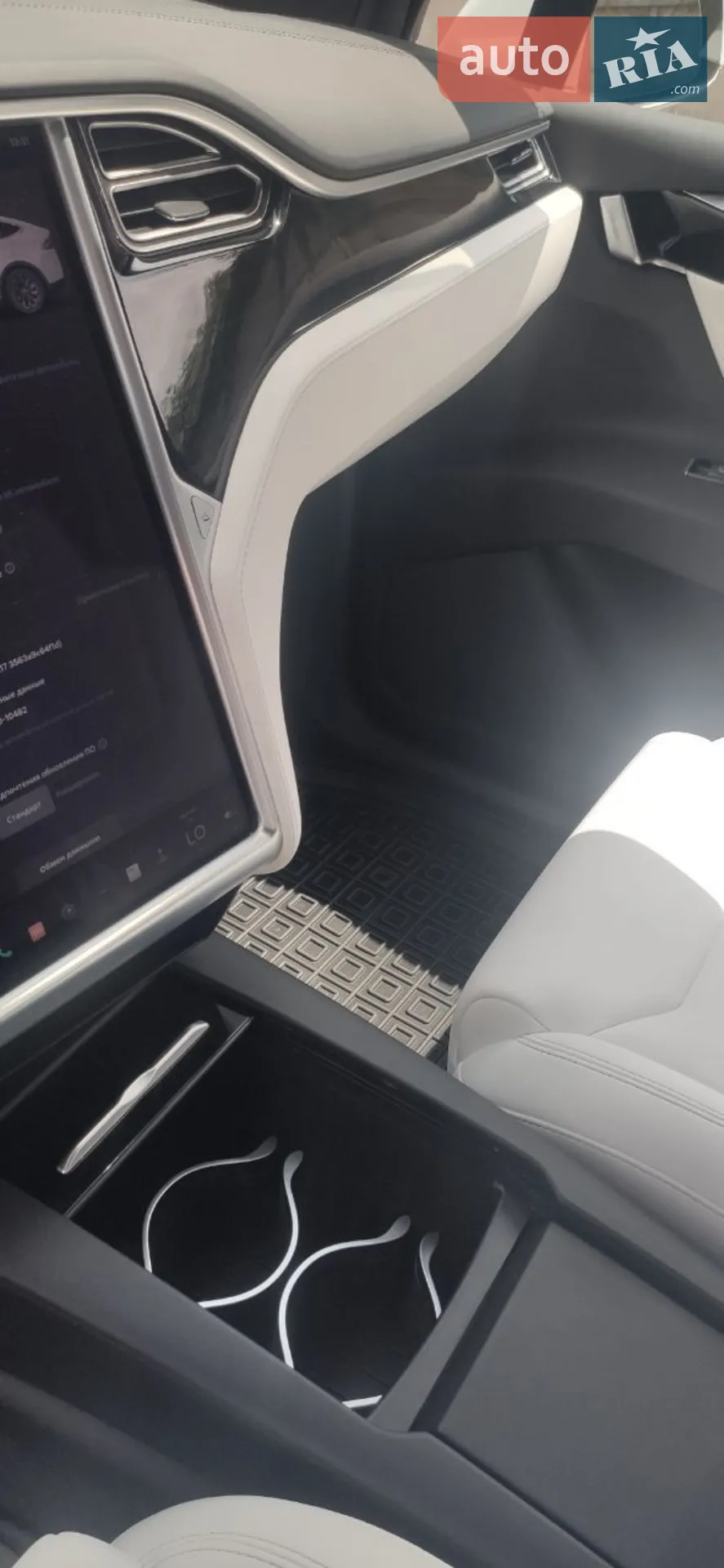 2018 Tesla Model X - мініатюра 12