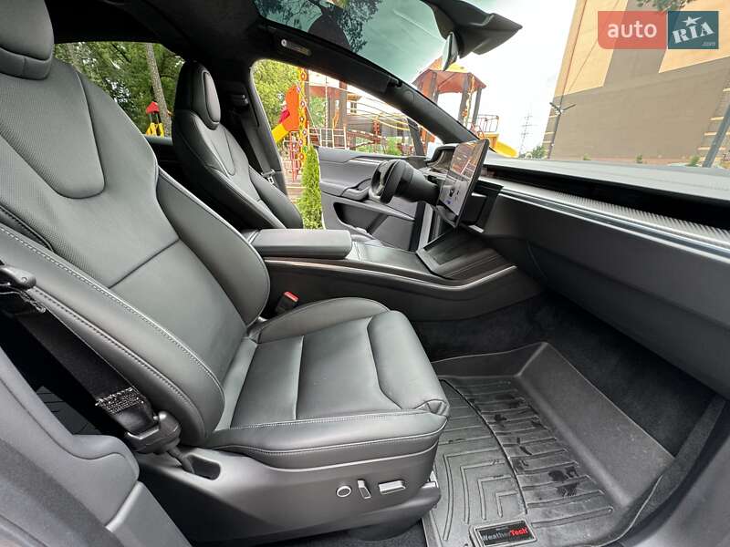Позашляховик / Кросовер Tesla Model X 2022 в Чернігові