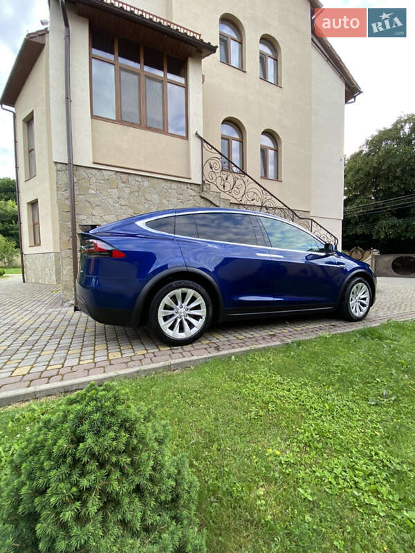 Внедорожник / Кроссовер Tesla Model X 2016 в Львове
