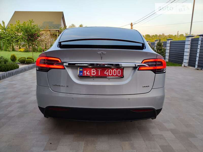 Внедорожник / Кроссовер Tesla Model X 2016 в Львове фото 6 Внедорожник / Кроссовер Tesla Model X 2016 в Львове