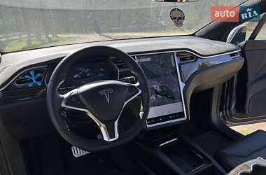 Позашляховик / Кросовер Tesla Model X 2016 в 