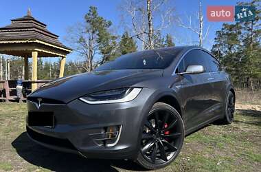 Позашляховик / Кросовер Tesla Model X 2016 в 